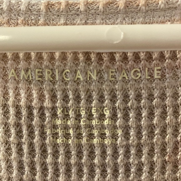 American Eagle Women’s Camouflage Waffle Long Sleeve Shirt - Picture 3 of 8